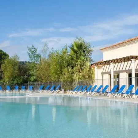 Appartement Appartement Sainte-Maxime, 3 pièces, 6 personnes - FR-1-226-231